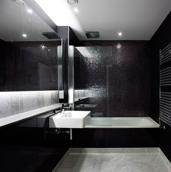 Decorate Bathroom with Sophisticated Black & White Color Scheme - Ideas - Bathroom - Design - Tips