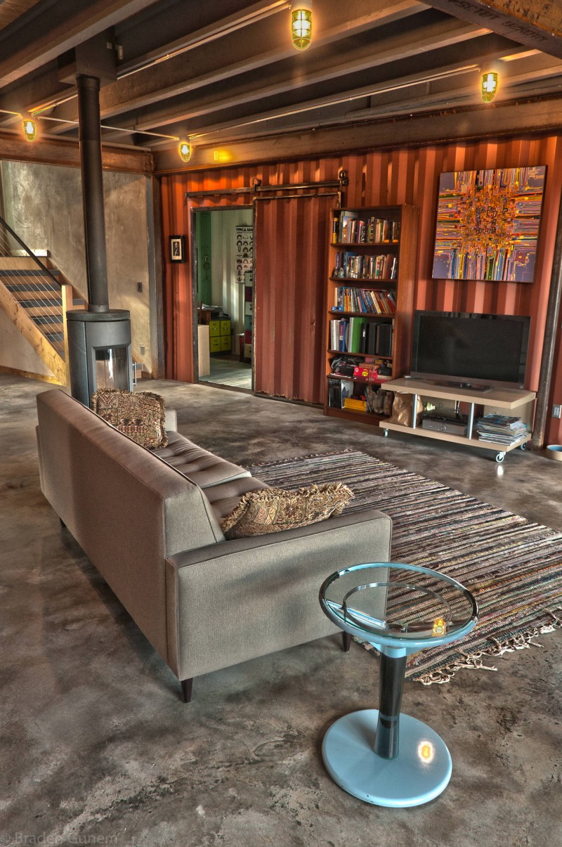 บ้านไม้สำเร็จรูปประกอบเองจากตู้คอนเทนเนอร์ - เทรนด์การออกแบบ - บ้านสำเร็จรูป - บ้านตู้คอนเทนเนอร์ - บ้านไม้คอนเทนเนอร์ - บ้านไม้สำเร็จรูป