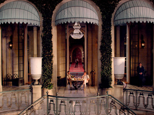 อลังการงานสร้างฉากภาพยนตร์เรื่อง The Great Gatsby - ตกแต่งบ้าน - การออกแบบ - ไอเดีย - สวนสวย - ของแต่งบ้าน - ออกแบบ - ตกแต่ง - แต่งบ้าน - เฟอร์นิเจอร์ - ห้องนั่งเล่น - บ้านในฝัน - จัดสวน - ห้องทานอาหาร - บ้านสวย - บ้าน