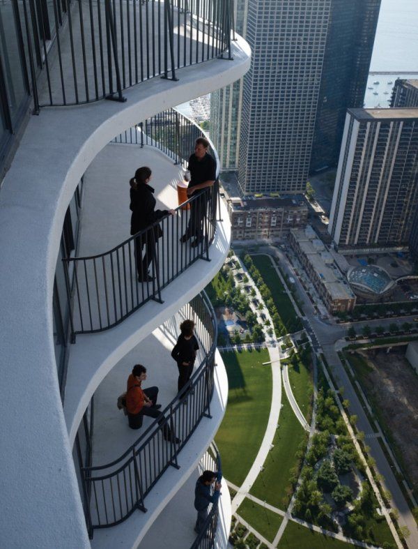 Aqua Tower, eye-catching Building in Chicago, US - Design - Building