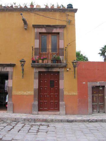 Traditional House Around The Word - Design - Interior Design