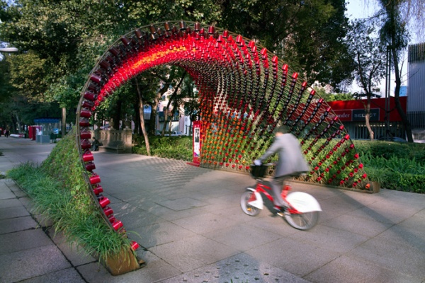 Amazing 'Portal of Awarenes' By Using 1,500 Coffee Mugs - Design - Interior Design - Ideas - Design Public