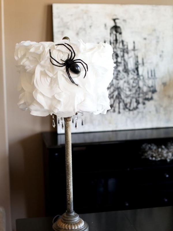 Extraordinary Black & White Decorating Ideas for Halloween - Interior Design - Decoration - Design - Ideas - Halloween