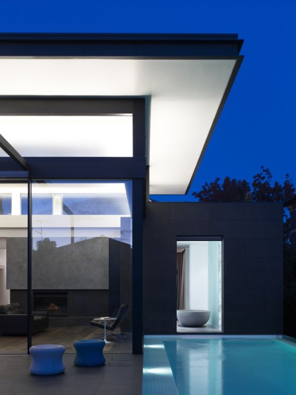 Modern Residence with Luxury Design - Dream Home