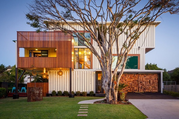 Ấn tượng với ngôi nhà đầy sắc màu từ những chiếc container tái chế - ZieglerBuild - Todd Miller - Graceville - Brisbane - Úc - Kiến trúc - Ý tưởng - Nhà thiết kế - Nội thất - Thiết kế đẹp - Nhà đẹp