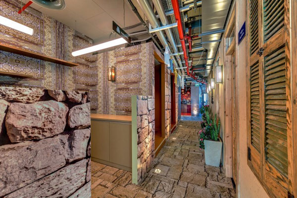 แอบดูออฟฟิซใหม่ของ Google ที่อิสราเอล - ตกแต่งบ้าน - การออกแบบ - ไอเดีย - สวนสวย - แต่งบ้าน - ของแต่งบ้าน - ตกแต่ง - เฟอร์นิเจอร์ - ออกแบบ - DIY - บ้านในฝัน - ห้องนั่งเล่น