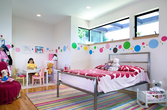 ห้องเด็กแสนน่ารัก สีสันสดใส เหมาะสำหรับลูกสาว - ห้องเด็ก - แบบห้องเด็กสีสดใส - ห้องนอนเด็กผู้หญิง - ตกแต่งบ้าน