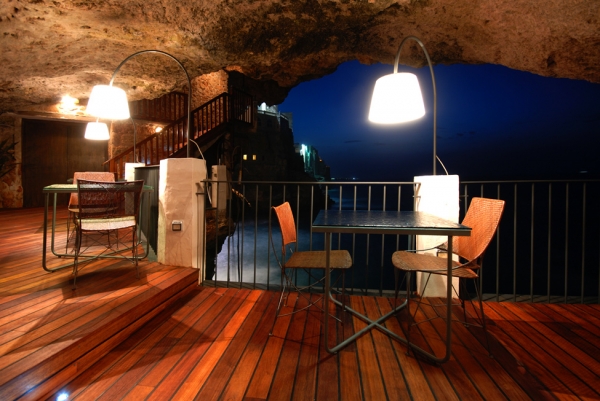 Ý: Nhà Hàng ‘Summer Cave’ Đẹp Lung Linh Trong Hang Động - Nhà hàng - Summer Cave - Ý - Thiết kế đẹp - Thiết kế - Thiết kế thương mại