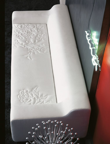 Cool Contemporary Sofa: quilted texture on 3d surface - Cpt. Nemo sofa by Beside - Beside - Sofa