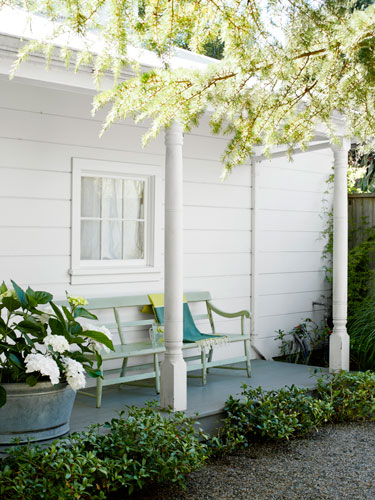 เก้าอี้ในสวนสวยๆ - ตกแต่งบ้าน - บ้านในฝัน - ไอเดีย - สวนสวย - ของแต่งบ้าน - ออกแบบ - จัดสวน - ตกแต่ง - แต่งบ้าน - เฟอร์นิเจอร์ - ห้องนั่งเล่น - การออกแบบ
