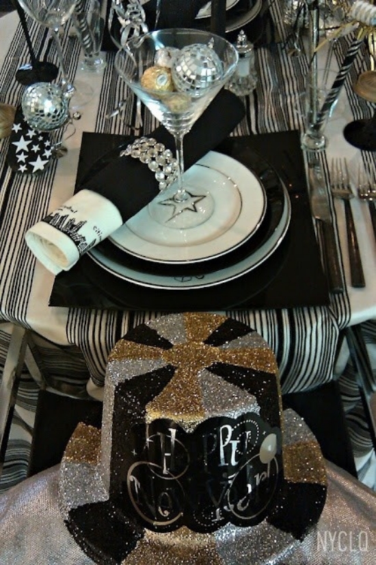 Eye-catching New Year's Tablescape Decor Ideas - Ideas - Decoration - Design Trend - Dinning Room - New Year 2013