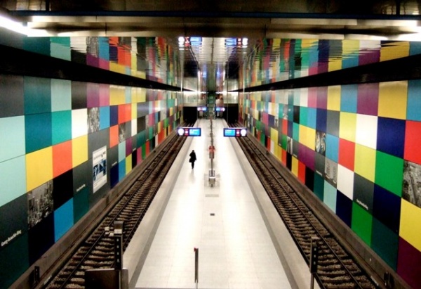 Unreal Underground: World's Most Spectacular and Impressive Subway Stations