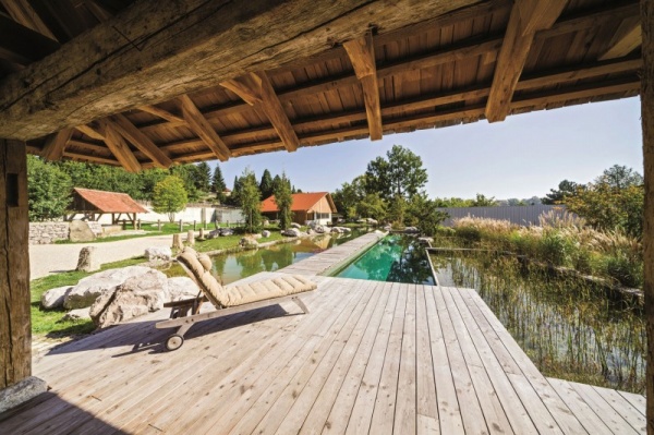 Hồ bơi tự nhiên độc đáo tại Đức do Balena GmbH thiết kế - Balena GmbH - Hồ bơi - Trang trí - Ý tưởng - Thiết kế đẹp - Mẹo và Sáng Kiến - Nhà thiết kế - Đức