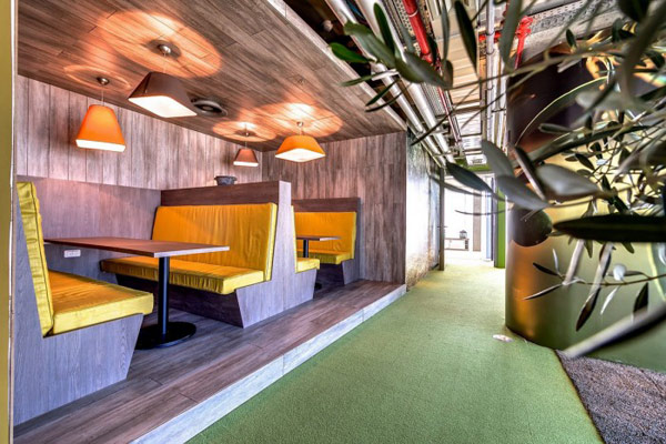 แอบดูออฟฟิซใหม่ของ Google ที่อิสราเอล - ตกแต่งบ้าน - การออกแบบ - ไอเดีย - สวนสวย - แต่งบ้าน - ของแต่งบ้าน - ตกแต่ง - เฟอร์นิเจอร์ - ออกแบบ - DIY - บ้านในฝัน - ห้องนั่งเล่น