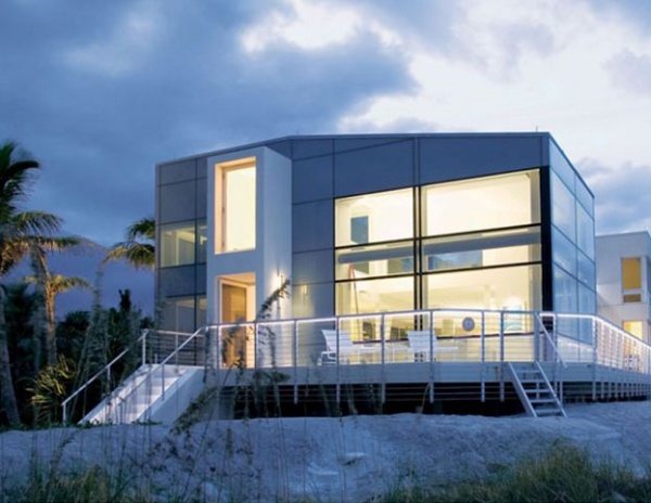 Innovatív tengerparti ház a floridai Jupiter-szigeten