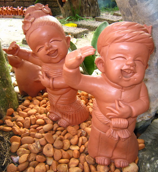 มาอนุรักษ์ความเป็นไทย การจัดสวนสวย ด้วยตุ๊กตาดินเผา - ตกแต่ง - ของแต่งสวน - ตุ๊กตาดินเผา - จัดสวน - ตกแต่งสวน - เครื่องปั้นดินเผา