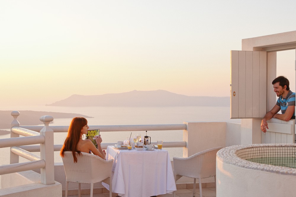 โรงแรมสุดหรู Aqua Vista Hotels ที่ Santorini - ตกแต่งบ้าน - การออกแบบ - ไอเดีย - สวนสวย - ของแต่งบ้าน - ออกแบบ - ตกแต่ง - แต่งบ้าน - เฟอร์นิเจอร์ - ห้องนั่งเล่น