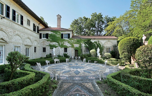 Chance for Owning Best Real Estate Around th World - Dream Home