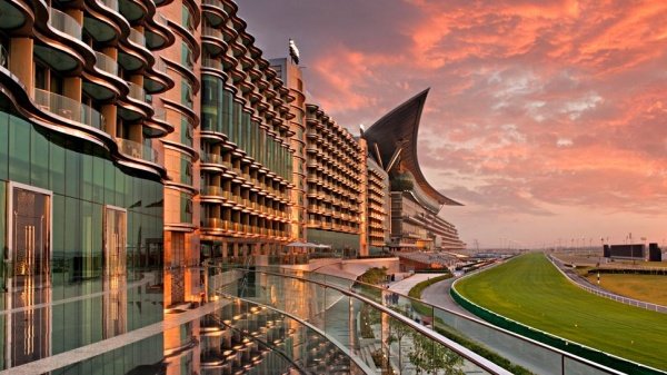 Khách sạn Meydan siêu sang tại Dubai
