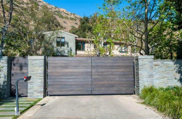Malibu Home of Britney Spear - Malibu home