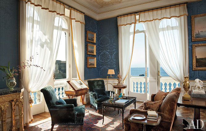 Vintage Looks in a Romantic Apartment in Italy - Interior Design