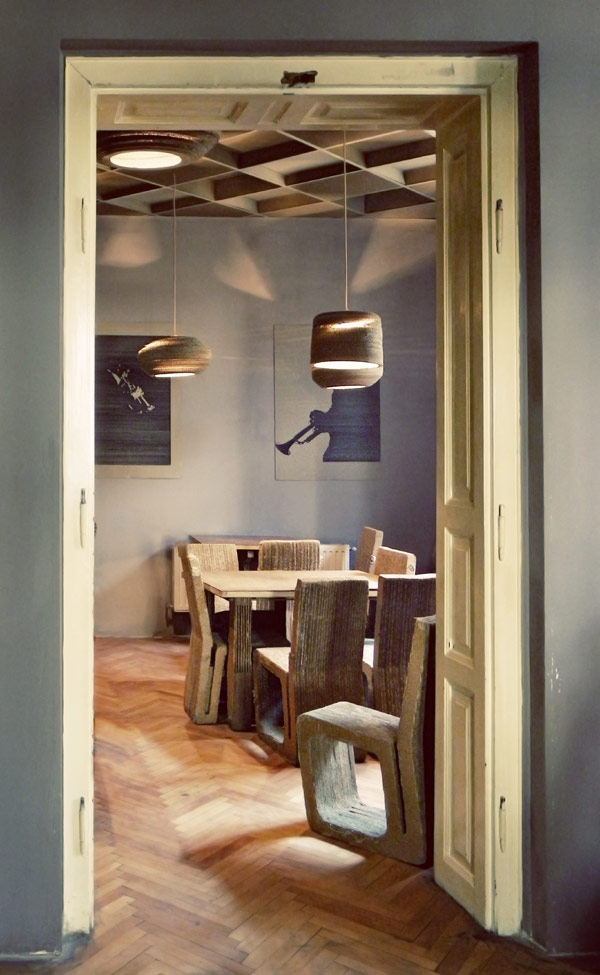 Mới lạ với nội thất trong quán cafe L'Atelier ở Romani - Nhà thiết kế - Marius Bocan - Vlad Paul - George Mosoia - Dan Paul - Bogdan Gotia - Thiết kế - Kiến trúc - Nội thất - Tiberiu
