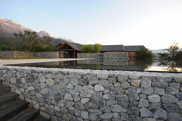 Atelier Li xây nhà trên mặt nước đầy ấn tượng ở Lijiang, TQ
