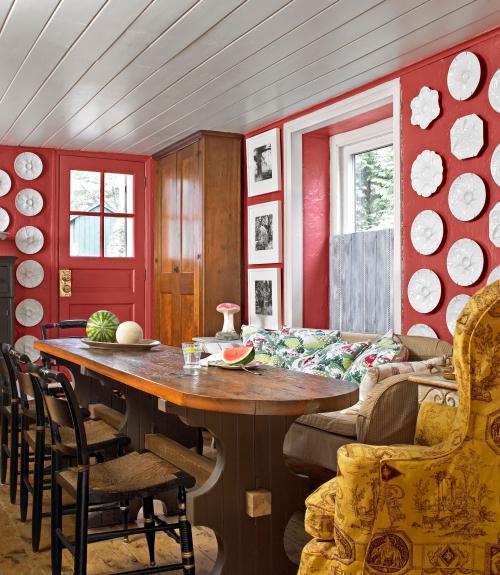 ใครว่าทาบ้าน ทาห้องนอนด้วยสีแดงไม่ได้.... - ตกแต่งบ้าน - ไอเดีย - การออกแบบ - ตกแต่ง - ของแต่งบ้าน - แต่งบ้าน - เฟอร์นิเจอร์ - ออกแบบ - บ้านในฝัน - ห้องนั่งเล่น - บ้านสวย - ห้องครัว