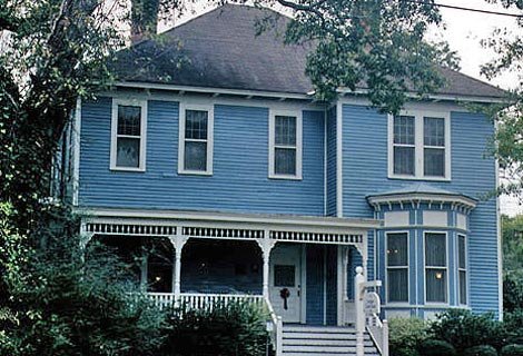 Vlasnici kuća obojenih u plavo imaju više uspeha u životu