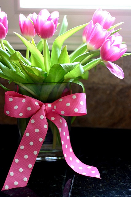 Mang hương sắc mùa xuân của hoa tulip đến cho ngôi nhà - Trang trí - Hoa tulip - Xu hướng - Vườn - Ngoài trời - Đồ trang trí