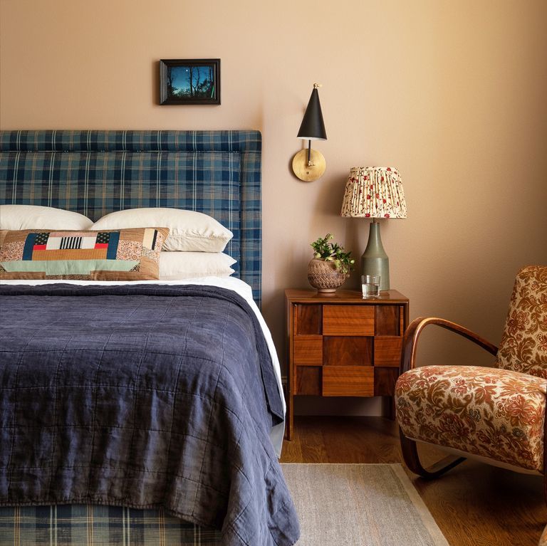 How and When to Decorate With Warm Colors, According to a Designer